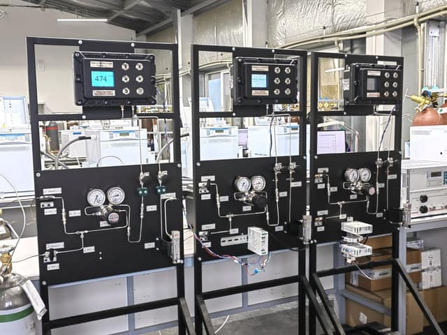 Chromos Chromos Specialized Analyzers